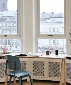 HAY Turn On Table Lamp - Black