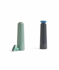 HAY Bouteille Thermos Sowden Menthe 0 5 L