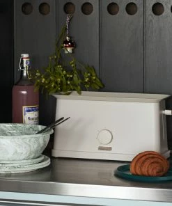 HAY Yellow Sowden Kettle