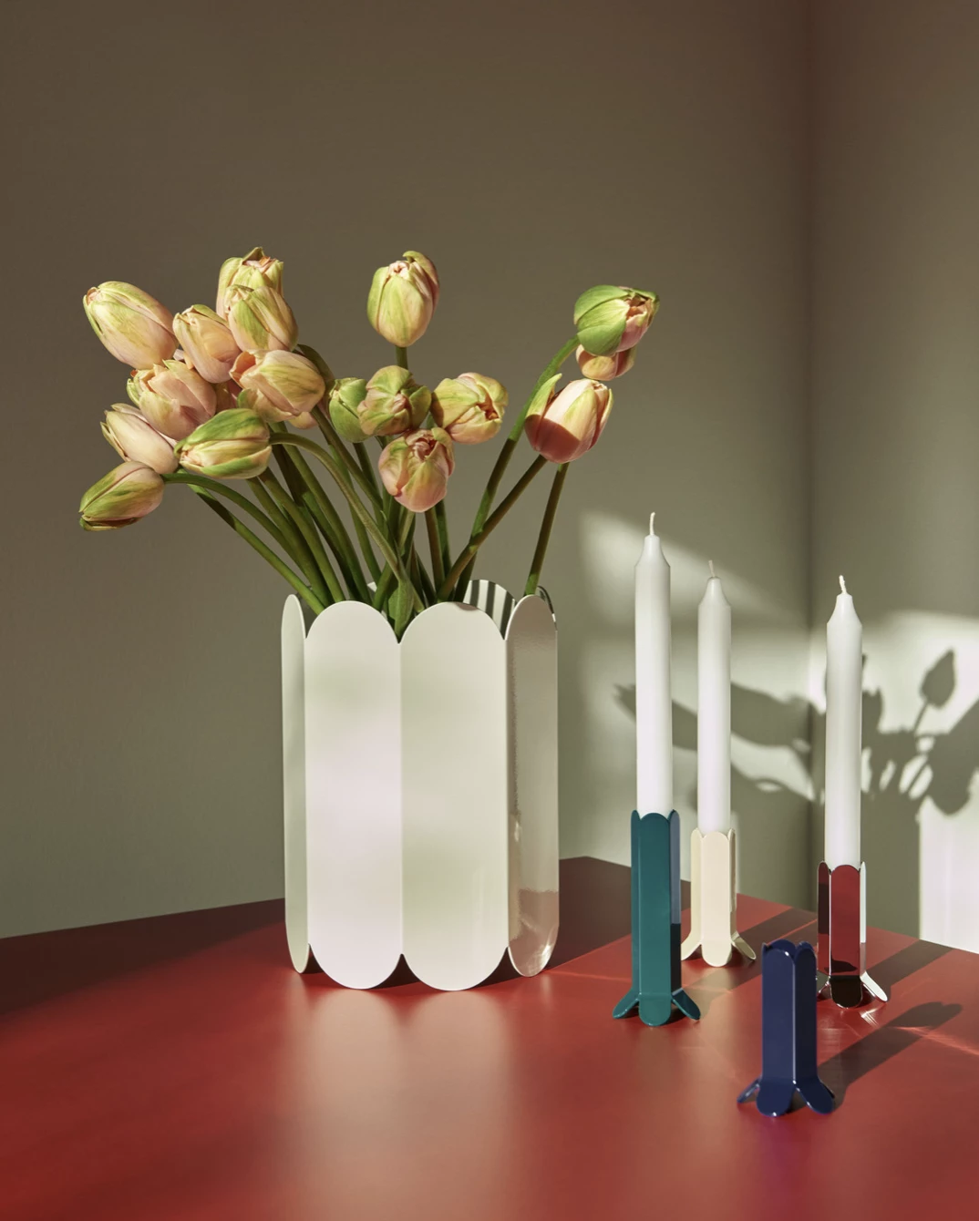 Hot Sale ❤️ HAY Vase Arcs White 😀 4 HAY Vase Arcs White