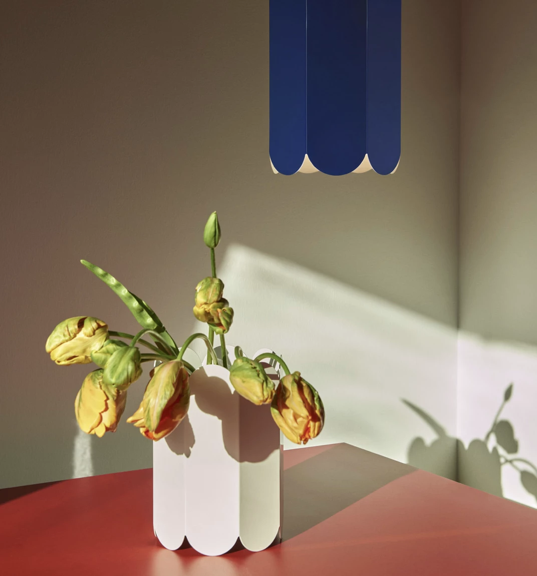 Hot Sale ❤️ HAY Vase Arcs White 😀 5 HAY Vase Arcs White