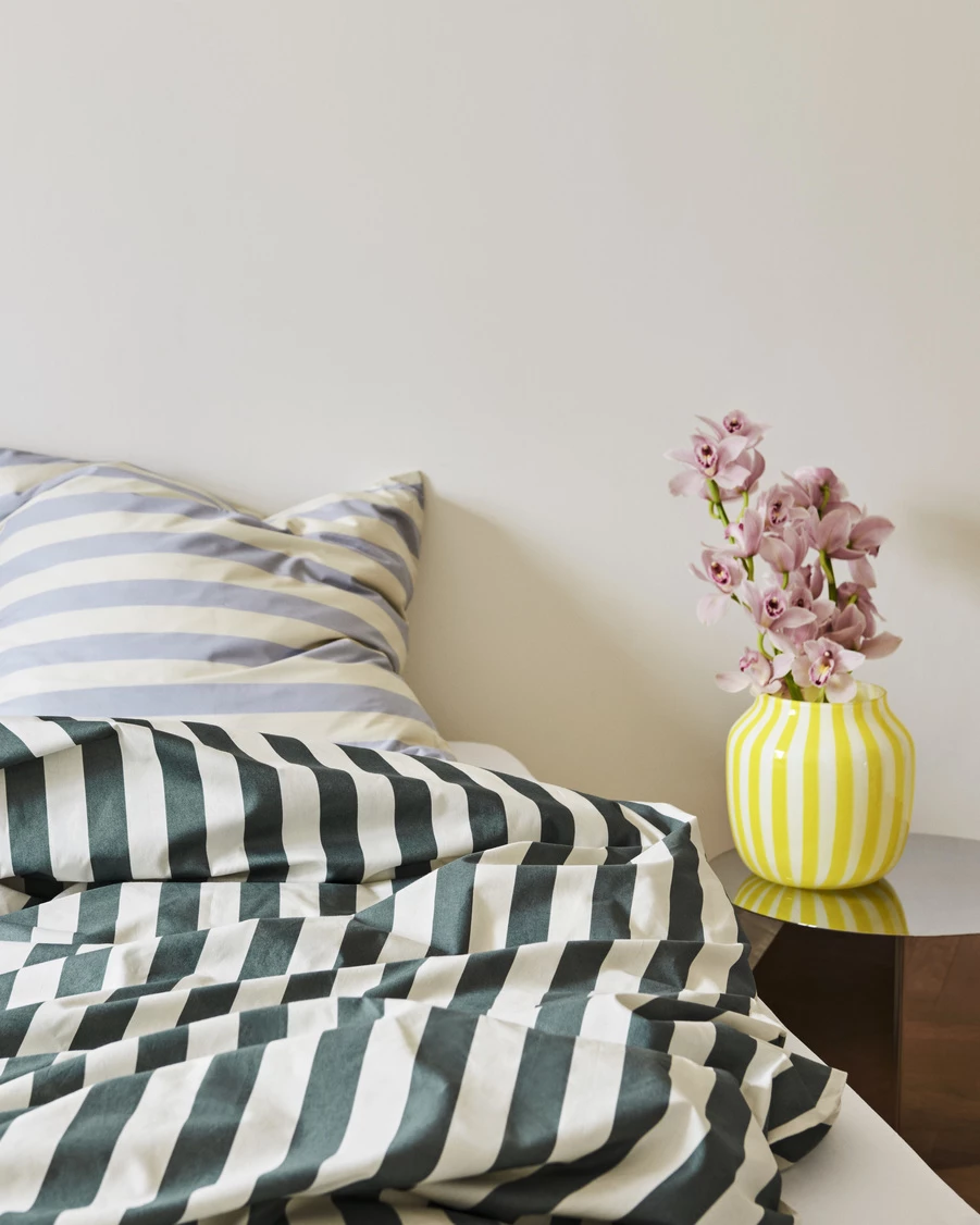 Best Pirce ๐ HAY Juice Vase Yellow- Hay ๐ 5 HAY Juice Vase Yellow- Hay