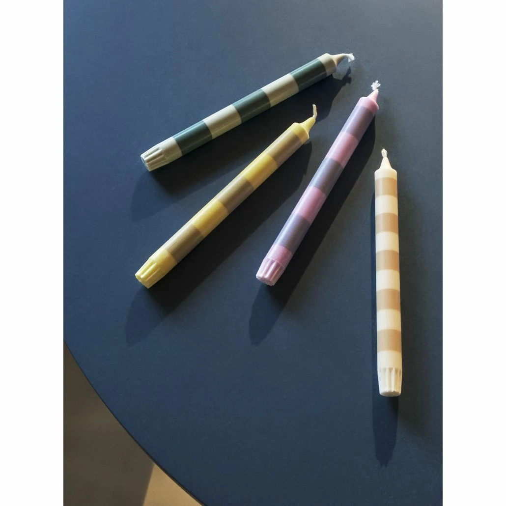 Coupon ๐ HAY candele a righe colorate set da 4pz โ 4 HAY candele a righe colorate set da 4pz