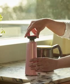 HAY Light Pink Sowden Insulated Bottle 0,35L
